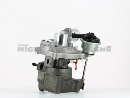 Turbo neuf comprenant :