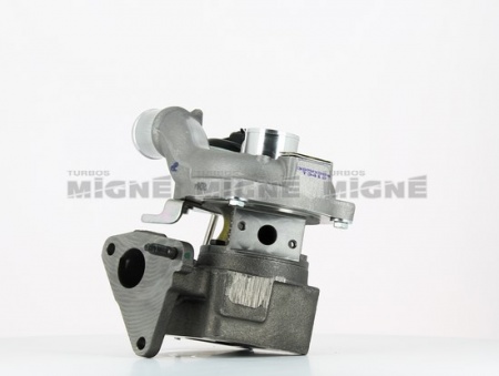 Turbo neuf comprenant :