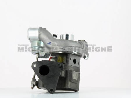 Turbo neuf comprenant :