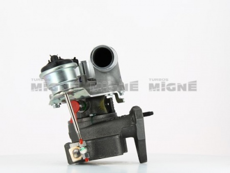 Turbo neuf comprenant :