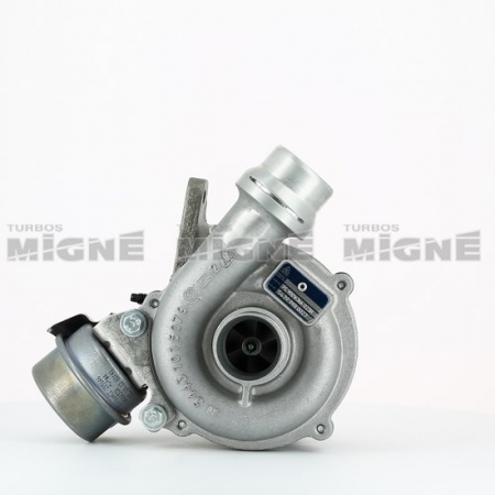 Turbo neuf comprenant :