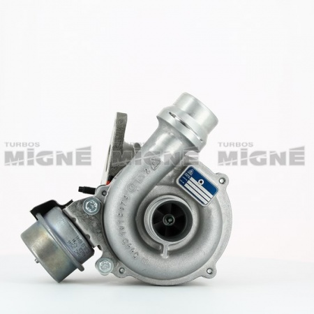 Turbo neuf comprenant :