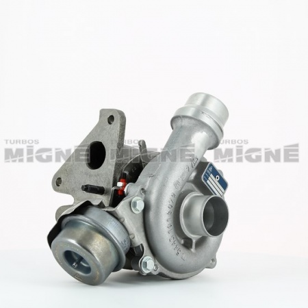 Turbo neuf comprenant :