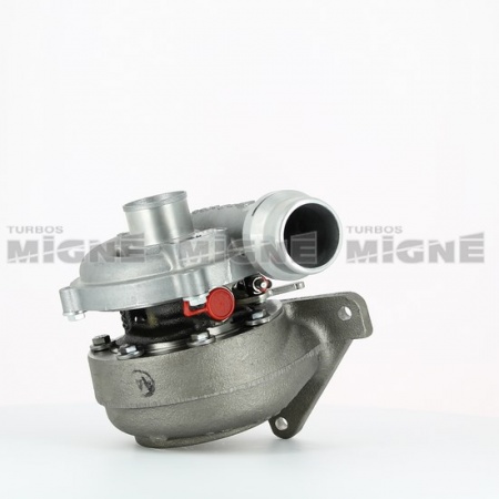 Turbo neuf comprenant :