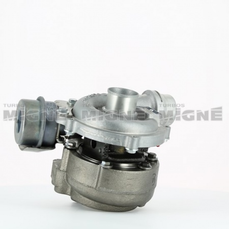 Turbo neuf comprenant :