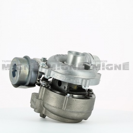 Turbo neuf comprenant :