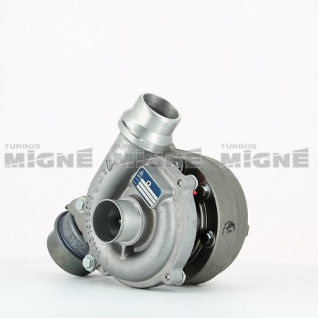 Turbo neuf comprenant :