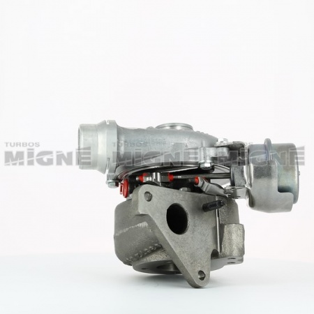 Turbo neuf comprenant :