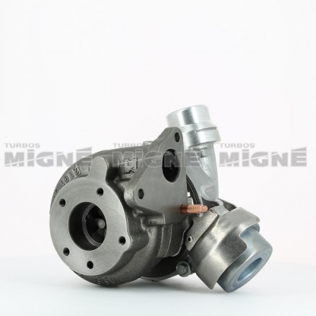 Turbo neuf comprenant :