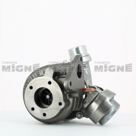 Turbo neuf comprenant :