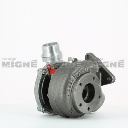 Turbo neuf comprenant :