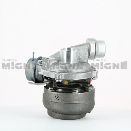 Turbo neuf comprenant :