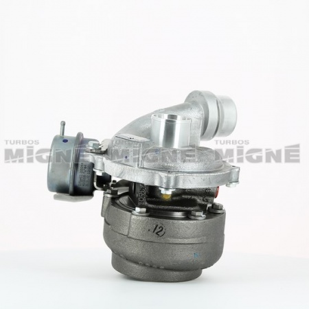 Turbo neuf comprenant :