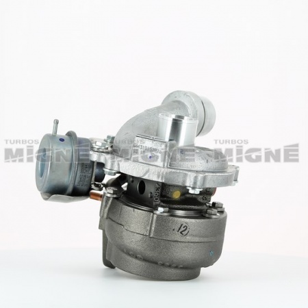 Turbo neuf comprenant :