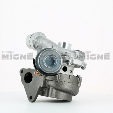 Turbo neuf comprenant :