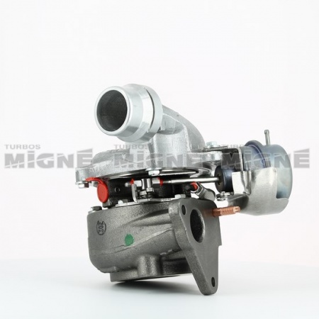 Turbo neuf comprenant :