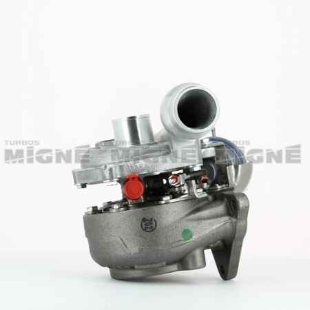 Turbo neuf comprenant :