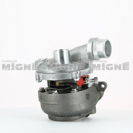 Turbo neuf comprenant :