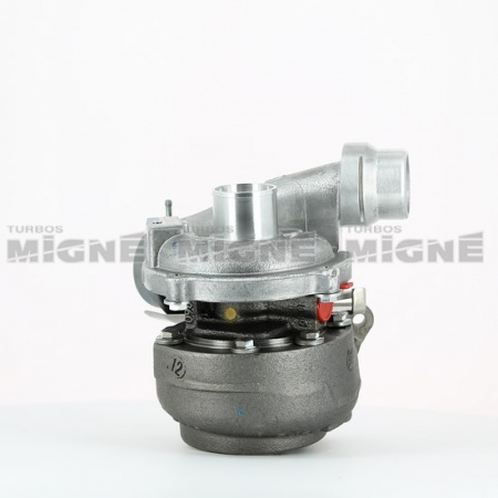 Turbo neuf comprenant :