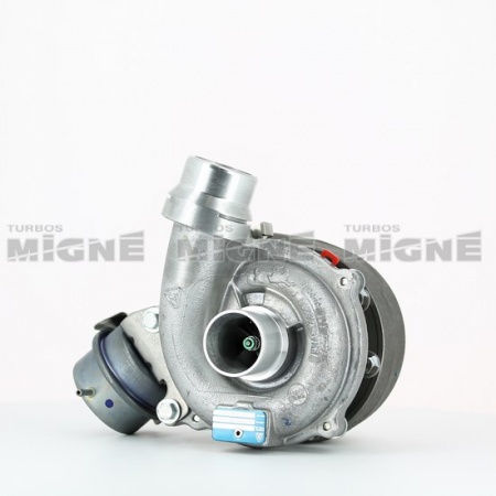 Turbo neuf comprenant :