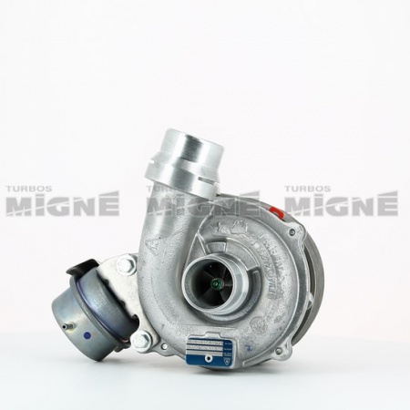 Turbo neuf comprenant :