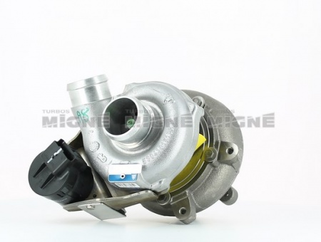 Turbo neuf comprenant :