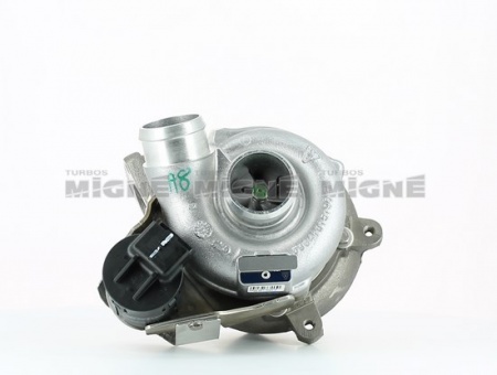 Turbo neuf comprenant :