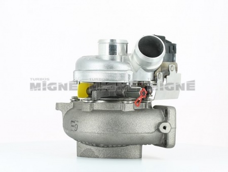 Turbo neuf comprenant :