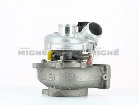 Turbo neuf comprenant :