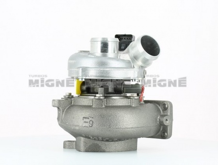 Turbo neuf comprenant :