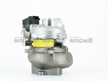 Turbo neuf comprenant :