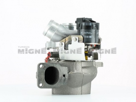 Turbo neuf comprenant :