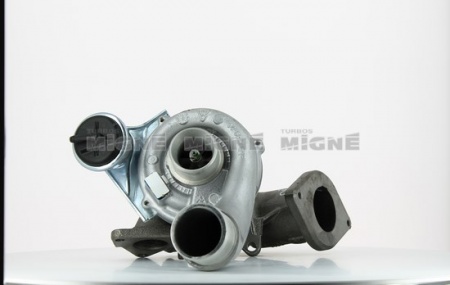 Turbo neuf comprenant :