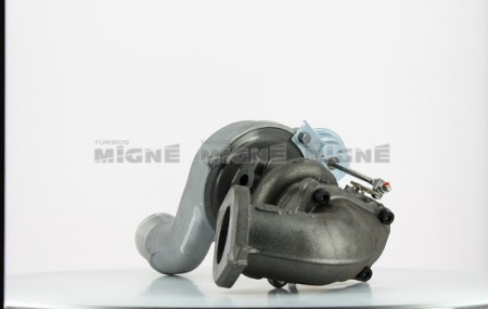 Turbo neuf comprenant :