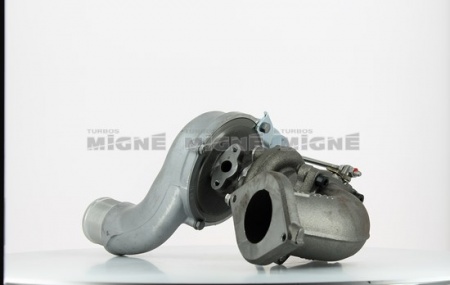 Turbo neuf comprenant :