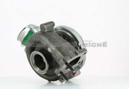 Turbo neuf comprenant :