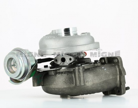 Turbo neuf comprenant :