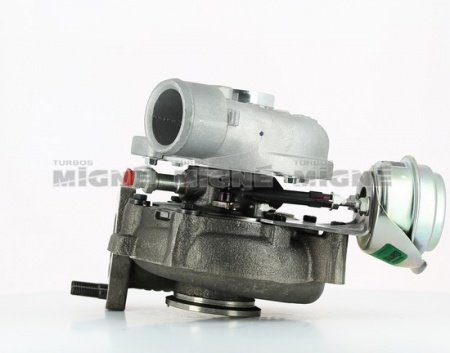 Turbo neuf comprenant :