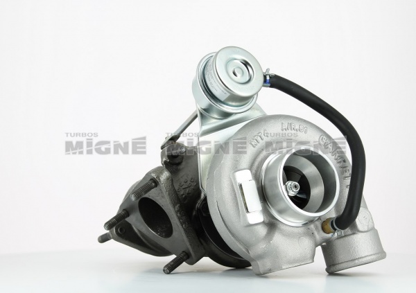 Turbo neuf comprenant :
