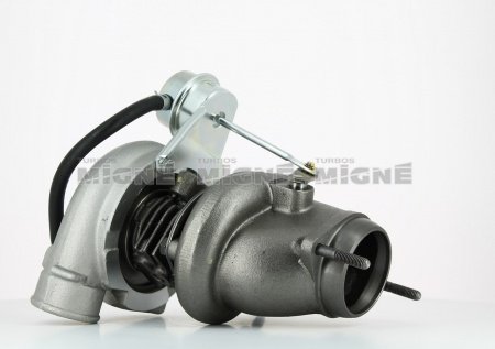 Turbo neuf comprenant :