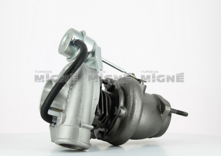 Turbo neuf comprenant :