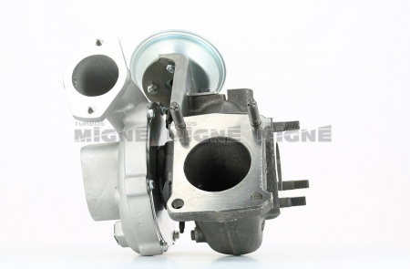 Turbo neuf comprenant :