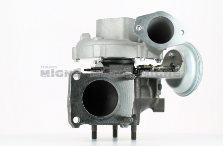 Turbo neuf comprenant :