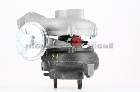 Turbo neuf comprenant :