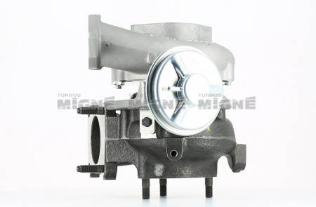 Turbo neuf comprenant :