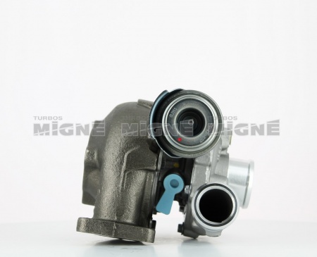 Turbo neuf comprenant :