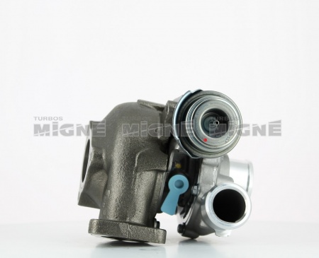 Turbo neuf comprenant :