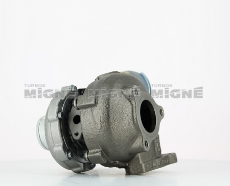 Turbo neuf comprenant :