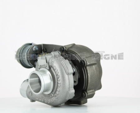 Turbo neuf comprenant :