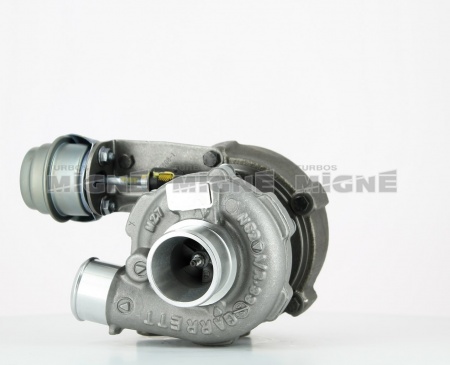 Turbo neuf comprenant :